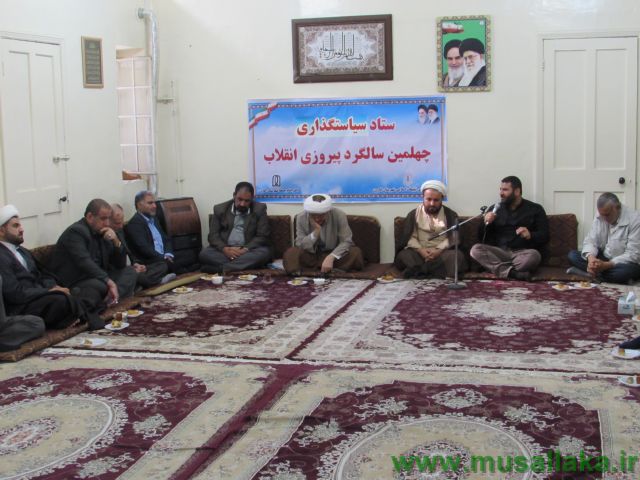 مسئولین و پرسنل شرکت آب جنوب شرق با امام جمعه کارون دیدار کردند