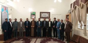 دیدار مسئول و پرسنل اداره آموزش و پرورش با امام جمعه شهرستان کارون