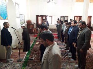 نماز وحدت ادارات در مسجد فاطمه الزهرا(س) برگزار شد