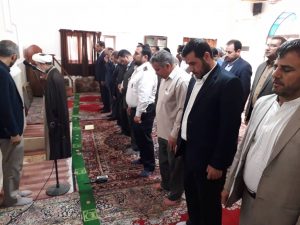 نماز وحدت ادارات در مسجد فاطمه الزهرا(س) برگزار شد