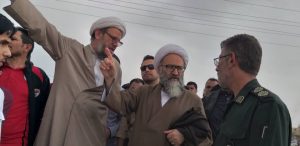 گزارش تصویری/بازدید آیت الله حیدری و امام جمعه کارون از مناطق سیل زده شهرستان