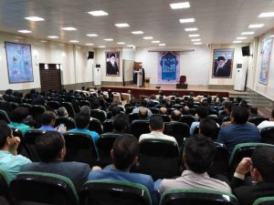 گزارش تصویری/تجلیل از بازنشستگان ومعلمان شهرستان کارون