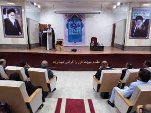 گزارش تصویری/تجلیل از بازنشستگان ومعلمان شهرستان کارون
