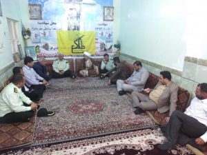 گزارش تصویری/دیدار امام جمعه کارون باخانواده شهداء بمناسبت عید سعیدفطر