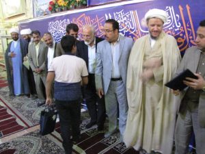 گزارش تصویری/تجلیل از خانواده شهید مدافع حرم سجاد باوی در نماز جمعه