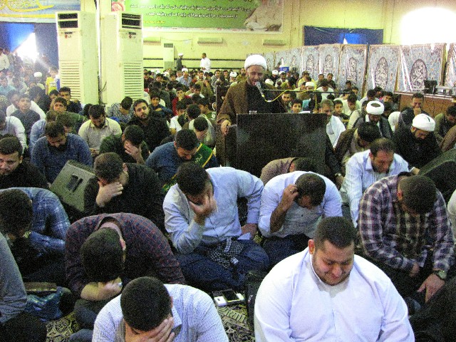 مراسم قرائت دعای عرفه در شهرستان کارون برگزار شد
