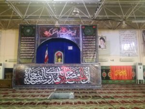 آذین بندی مصلای کارون به مناسبت فرارسیدن ماه محرم