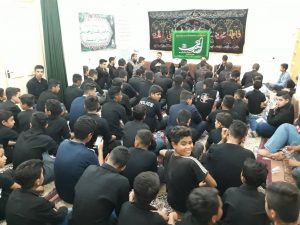 مراسم عزاداری امام حسین (ع) در دفتر امام جمعه کارون برگزاز شد