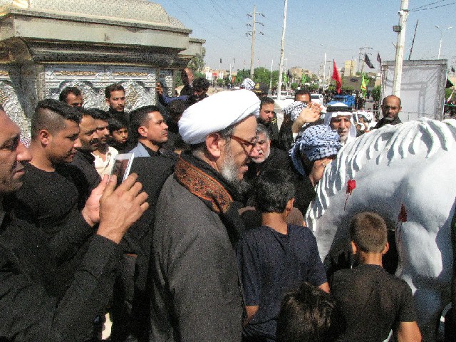 گزارش تصویری/ رونمایی از ضریح نمادین امام حسین(ع)