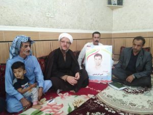 گزارش تصویری/دیدار امام جمعه کارون با خانواده شهدا