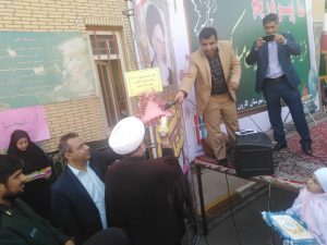 زنگ مهر و مقاومت در شهرستان کارون نواخته شد.