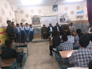 دیدار امام جمعه کارون با دانش آموزان دبیرستان امام خمینی(ره)