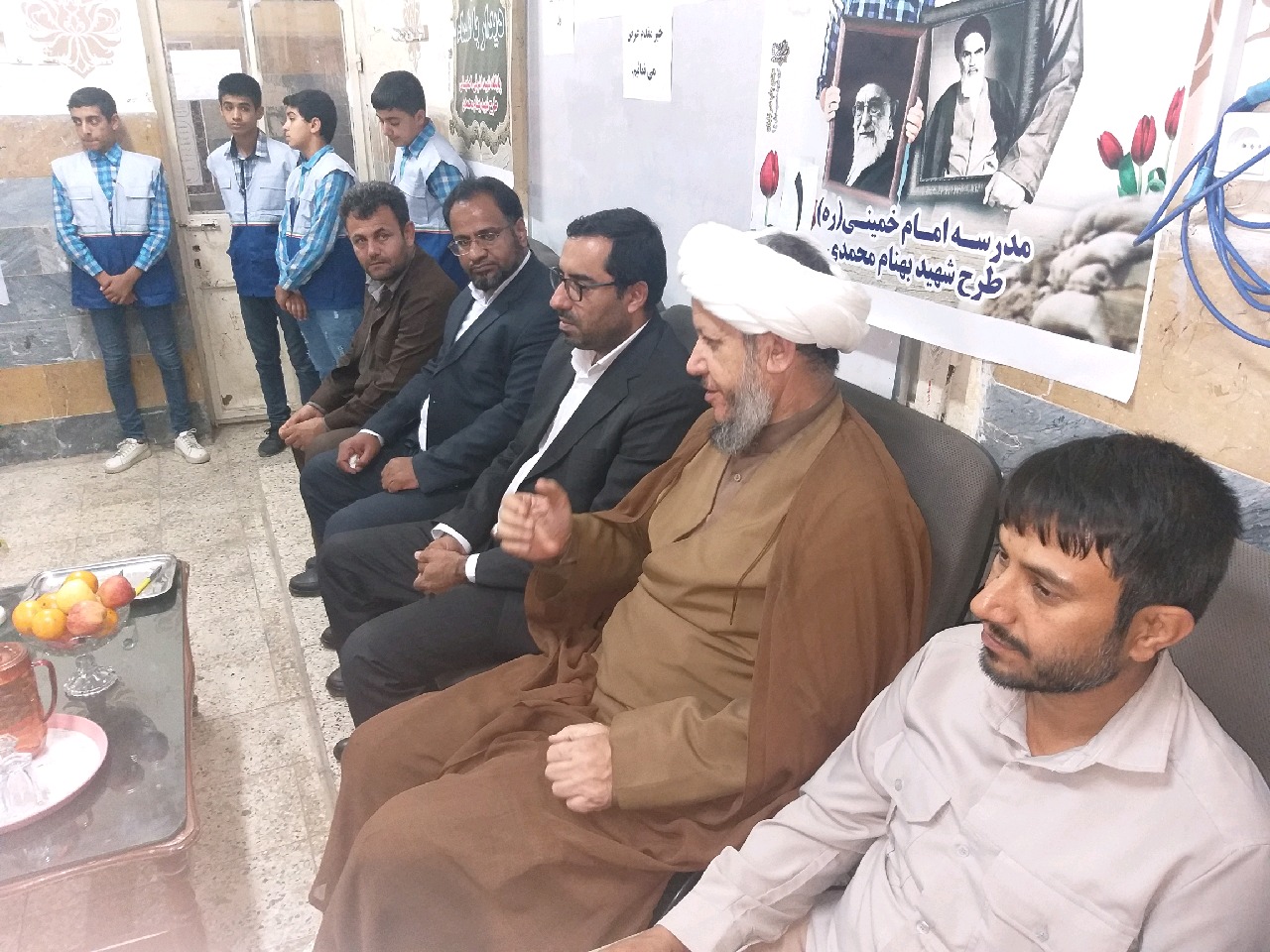 دیدار امام جمعه کارون با دانش آموزان دبیرستان امام خمینی(ره)