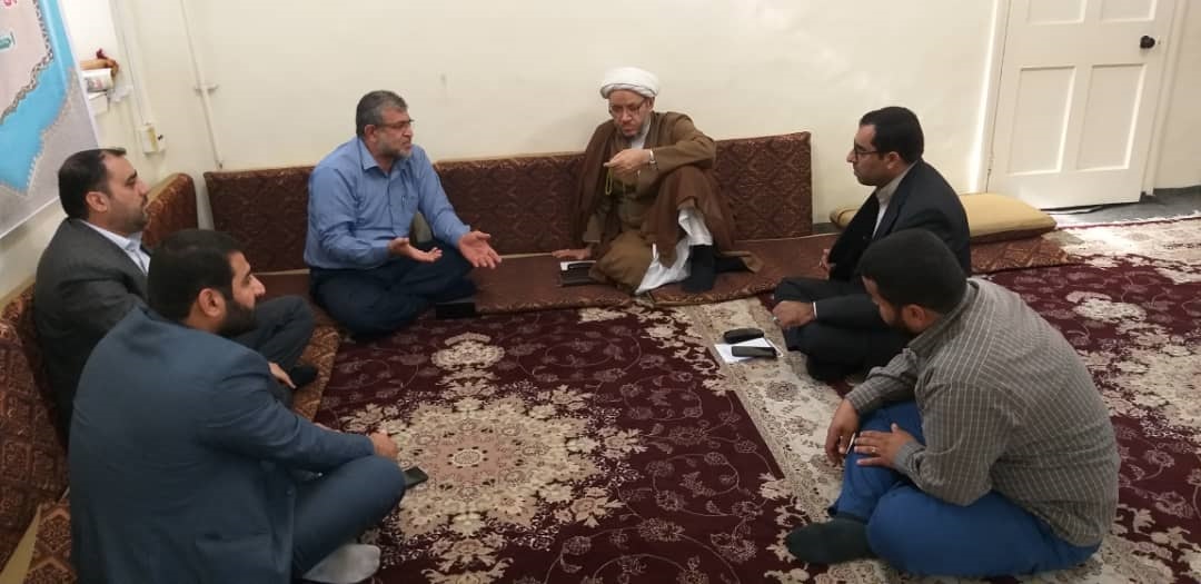 دیدار مدیرعامل شرکت آب جنوب شرق با امام جمعه کارون