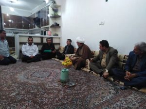 دیدار امام جمعه و مسئولین با دو آتش نشان