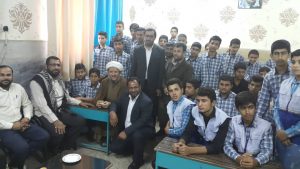 دیدار امام جمعه کارون با دانش آموزان دبیرستان امام خمینی (ره)یک