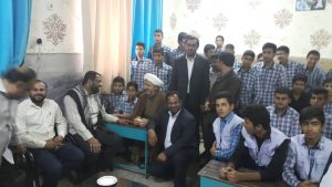 دیدار امام جمعه کارون با دانش آموزان دبیرستان امام خمینی (ره)یک