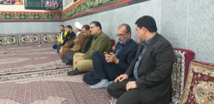 گزارش تصویری/حضور امام جمعه و مسئول ستاد در مراسم درگذشت پدر شهید ناصری