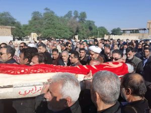 گزارش تصویری/حضور امام جمعه در مراسم تشیع عبدالرضا حیاتی