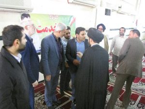 گزارش تصویری/ میز خدمت کمیته امداد در نمازجمعه این هفته