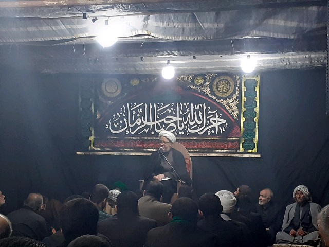 مراسم روضه خوانی امام جمعه کارون درشب اول ایام فاطمیه (س)