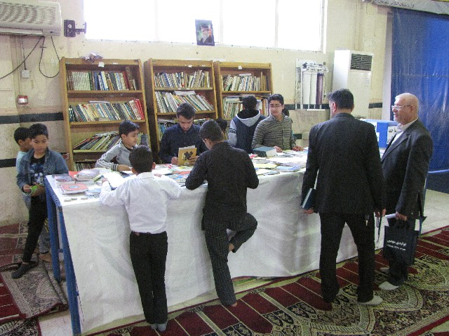 گزارش تصویری/ اهداء و مبادله کتب رایگان درکتابخانه مصلی