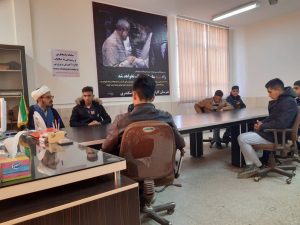 نشست مسئول ستاد با دانش آموزان مدرسه شهید بنی طرفی