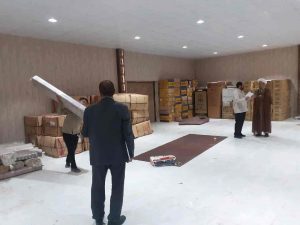 توزیع 300قلم لوازم خانگی ضروری بین نیازمندان باحضور امام جمعه کارون