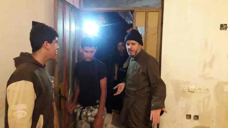 تصویر کمتر دیده شده از امام جمعه کارون در آبگرفتگی سال 98