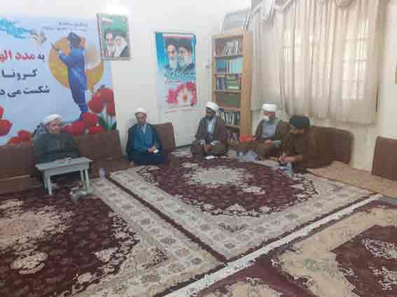 گزارش تصویری/جلسه امام جمعه کارون با روحانیون شهرستان