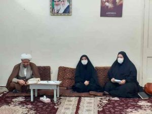 دیدارفرماندار و مسئول کتابخانه های شهرستان با امام جمعه