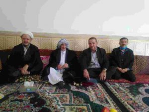 دیدار امام جمعه با رزمنده 8سال دفاع مقدس در روستای مروران