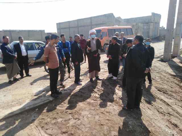 پیگیری رفع مشکلات اهالی روستای ام البنین توسط امام جمعه محترم کارون