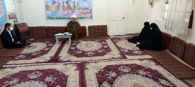 دیدارمسئول حوزه علمیه خواهران با امام جمعه کارون